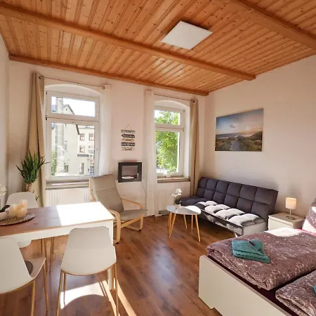 Holiday home Urlaubsmagie - Bad Schandau Fusslaufig, Garten, Pool - R1 Rathmannsdorf