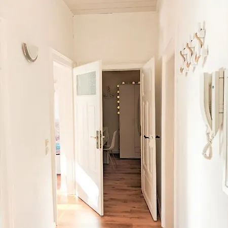 Holiday home Urlaubsmagie - Bad Schandau Fusslaufig, Garten, Pool - R1 *